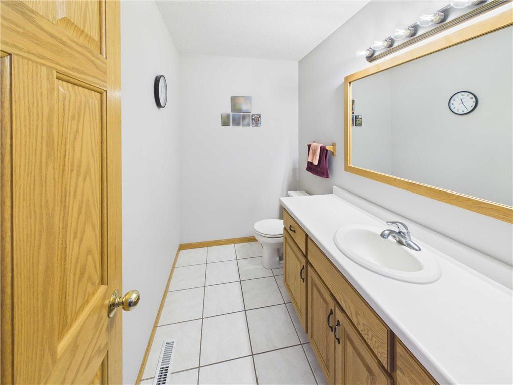 220 8th Street NE Melrose MN 56352 7049379 image22