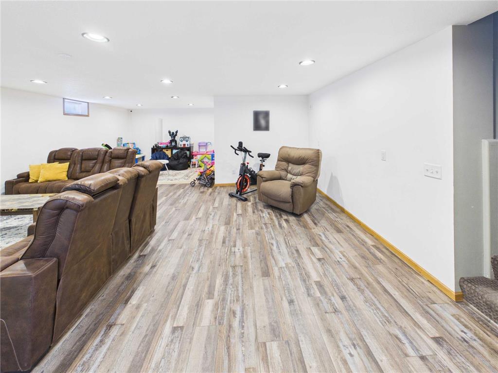 220 8th Street NE Melrose MN 56352 7049379 image28