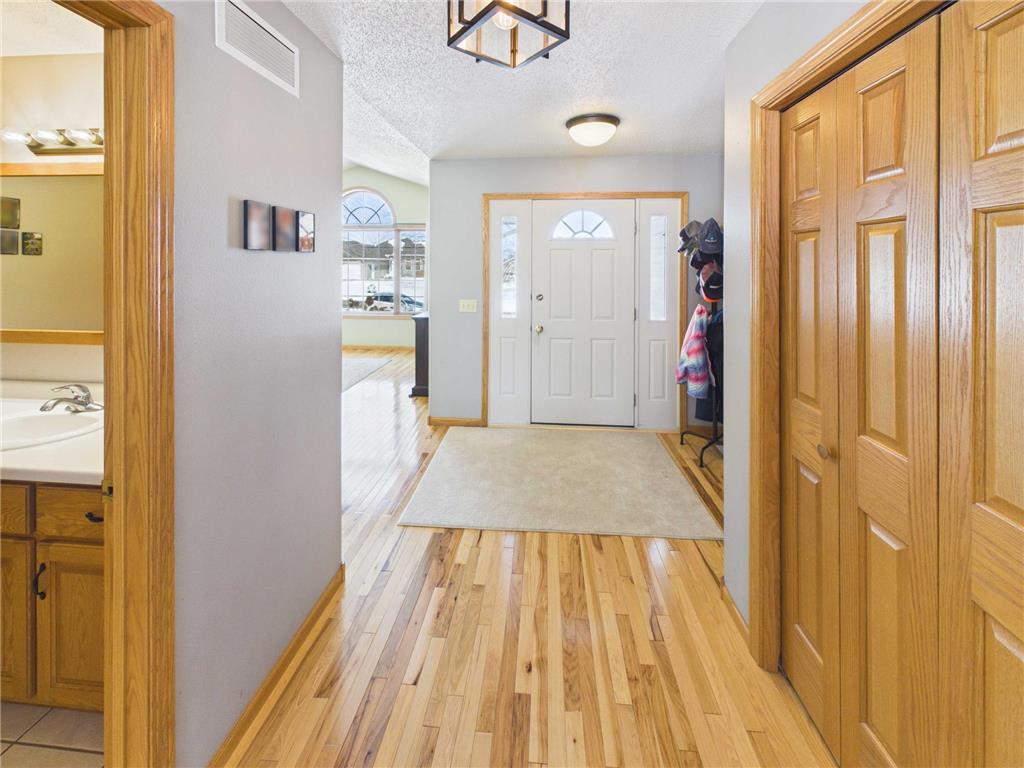 220 8th Street NE Melrose MN 56352 7049379 image8