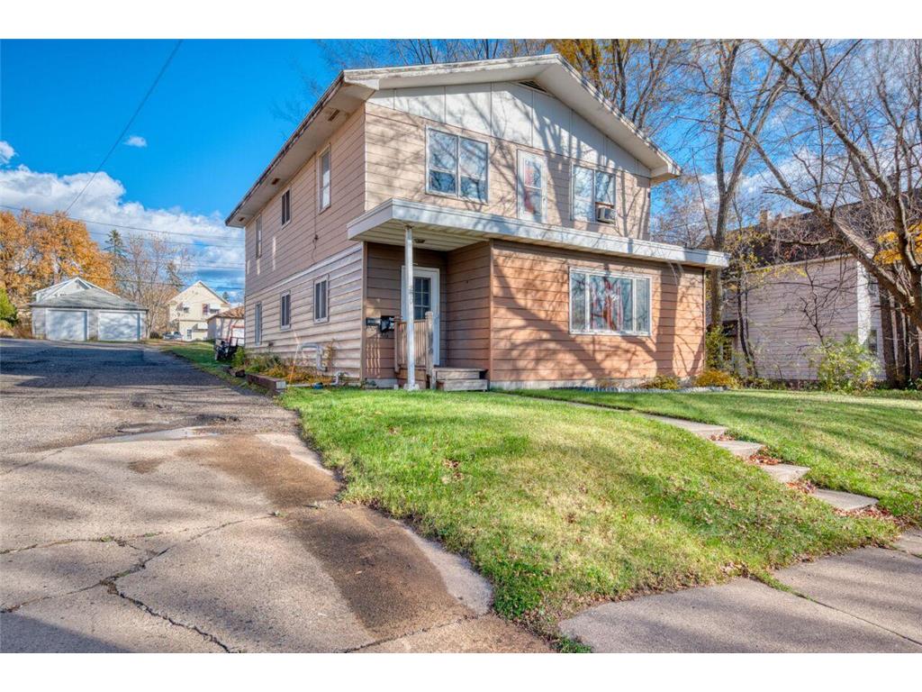 220 Adams Avenue Eveleth MN 55734 6625715 image1