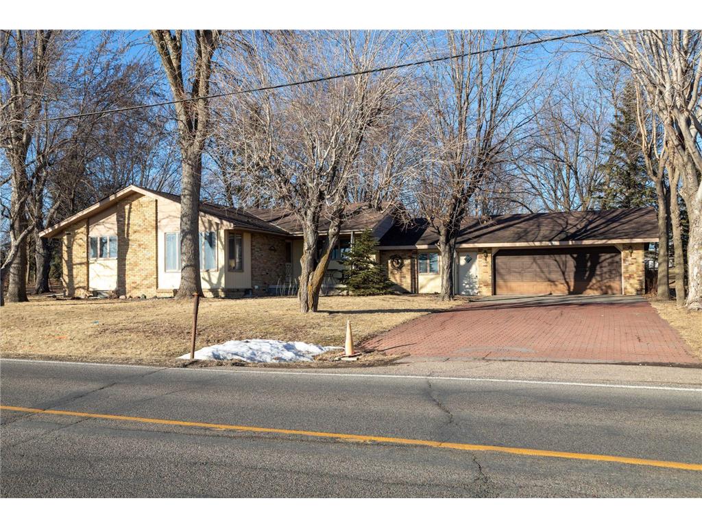 220 Benton Street W Cologne MN 55322 - Benton 6655414 image1