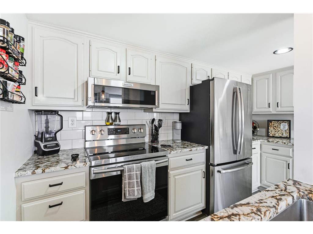 220 Broadway Avenue S #1104 Rochester MN 55904 - Zumbro River - South Fork 7064968 image10