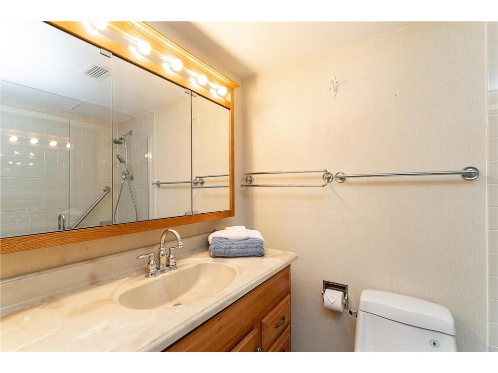 220 Broadway Avenue S #1417 Rochester MN 55904 6794100 image16