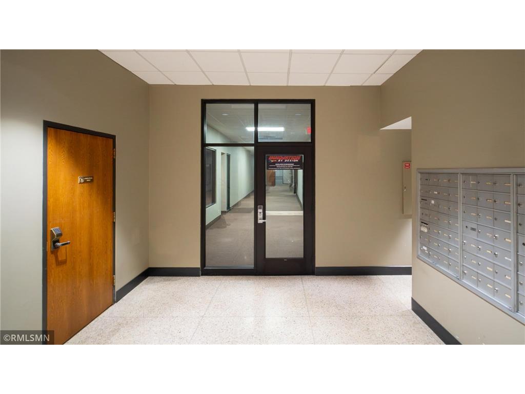 220 Broadway Avenue S Rochester MN 55904 7048854 image24