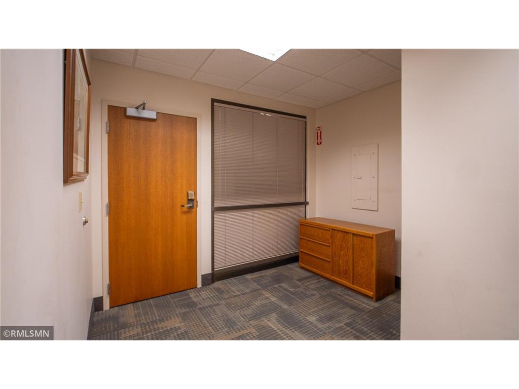 220 Broadway Avenue S Rochester MN 55904 7048854 image30
