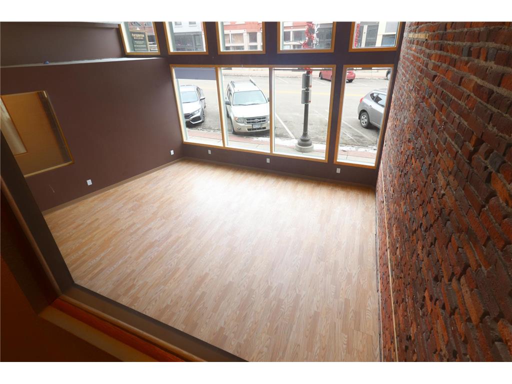 220 Central Avenue N Faribault MN 55021 6742561 image15