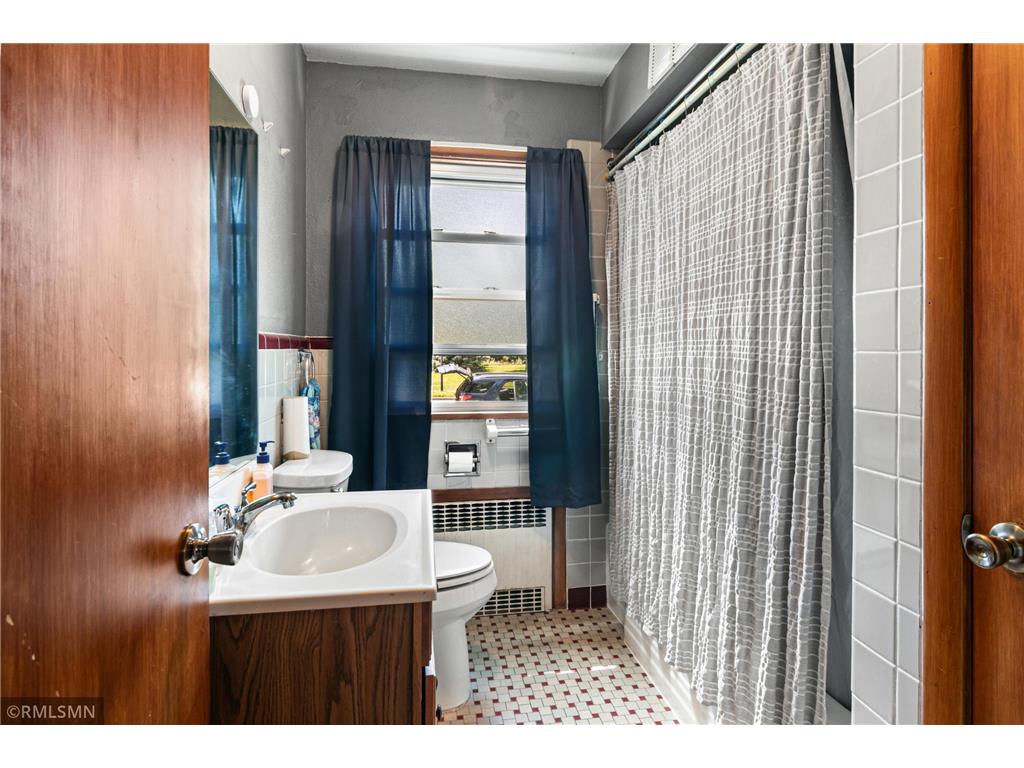 220 Cypress Street S Cambridge MN 55008 7100643 image21