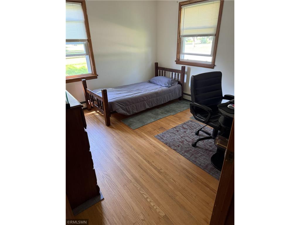 220 Cypress Street S Cambridge MN 55008 7100643 image25