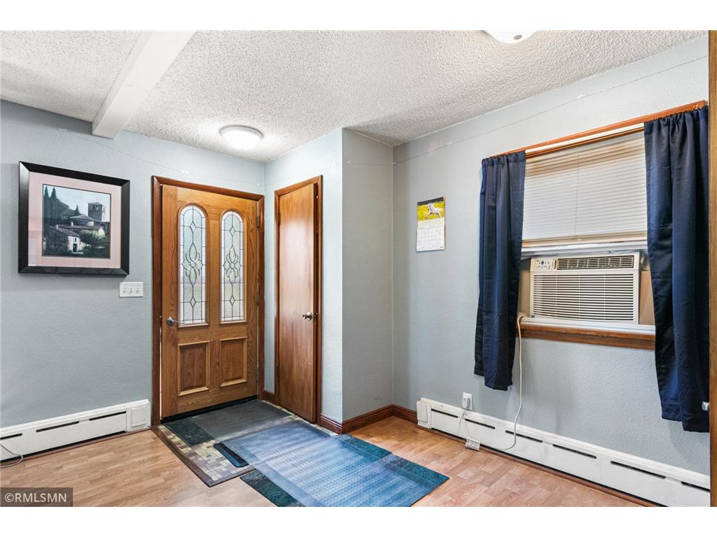 220 Cypress Street S Cambridge MN 55008 7100643 image3