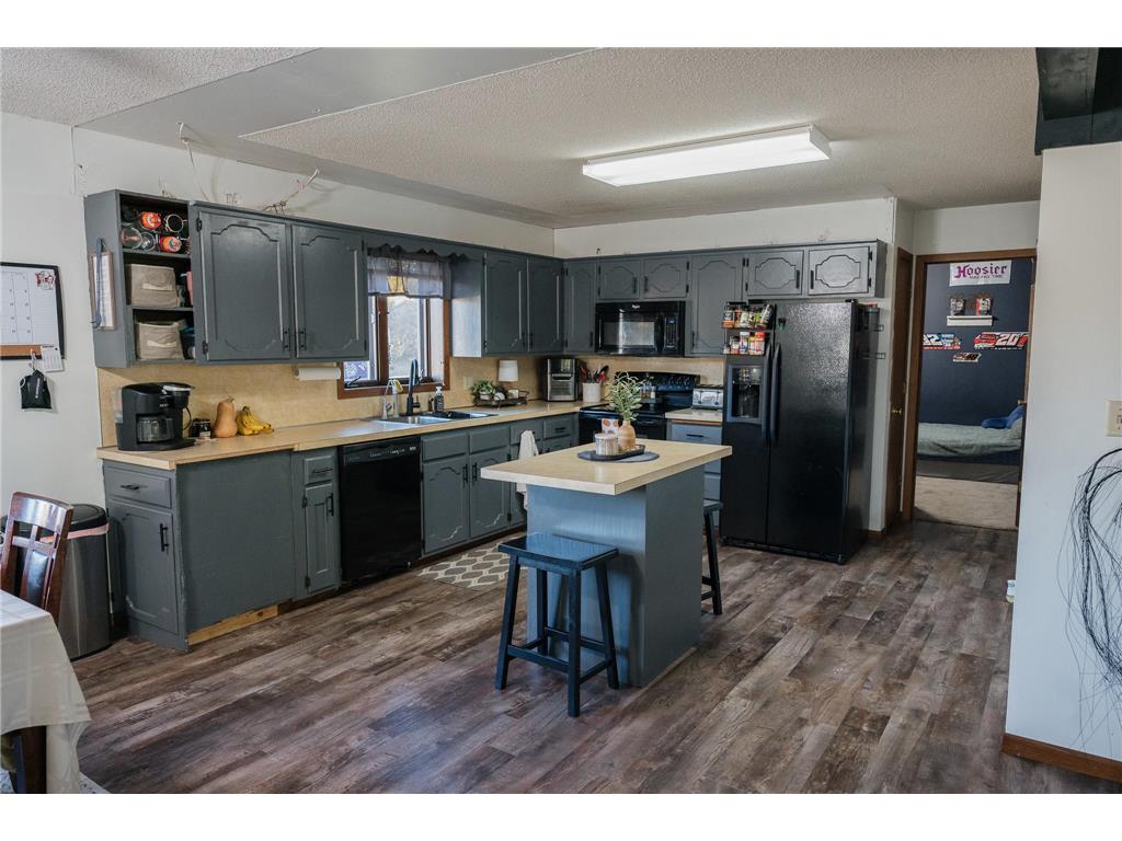 220 E Christina Street Fairmont MN 56031 6816004 image2