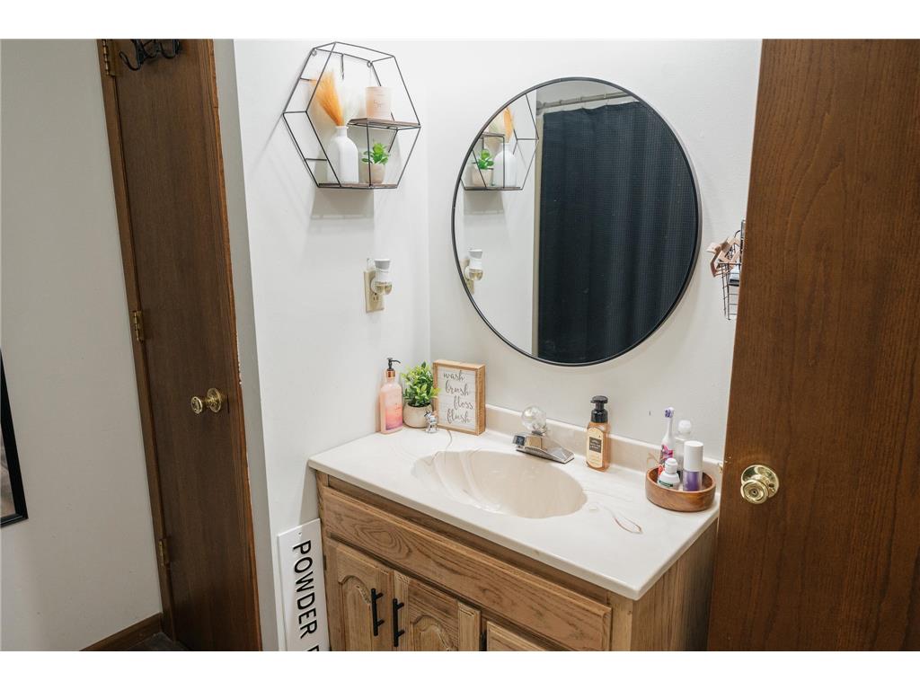 220 E Christina Street Fairmont MN 56031 6816004 image21