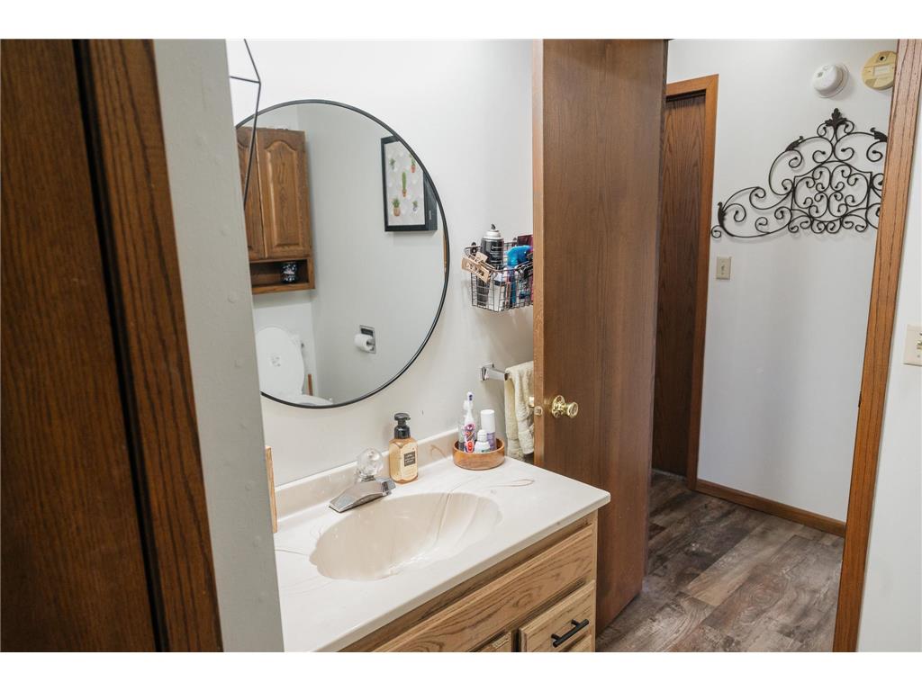 220 E Christina Street Fairmont MN 56031 6816004 image22