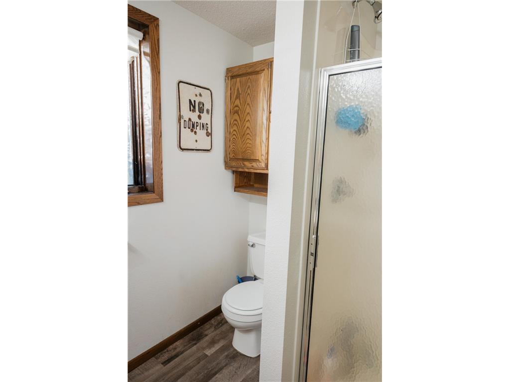 220 E Christina Street Fairmont MN 56031 6816004 image33