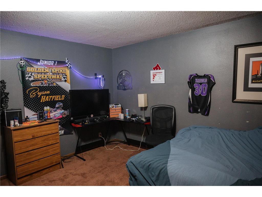 220 E Christina Street Fairmont MN 56031 6816004 image36