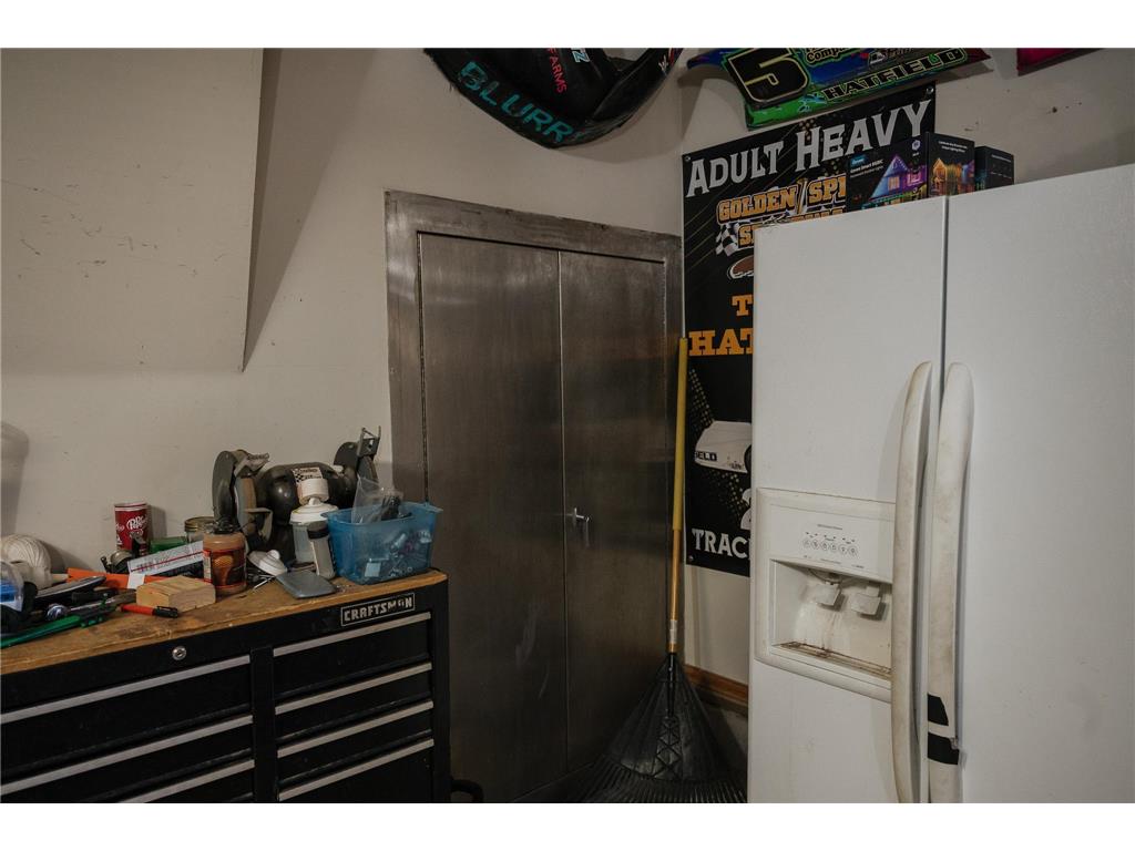 220 E Christina Street Fairmont MN 56031 6816004 image46