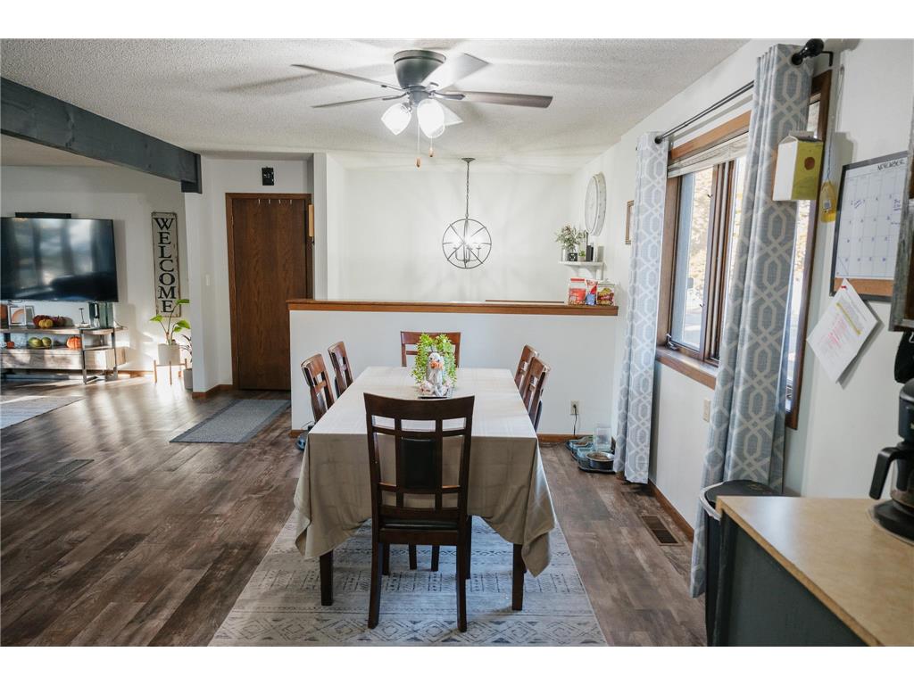 220 E Christina Street Fairmont MN 56031 6816004 image5