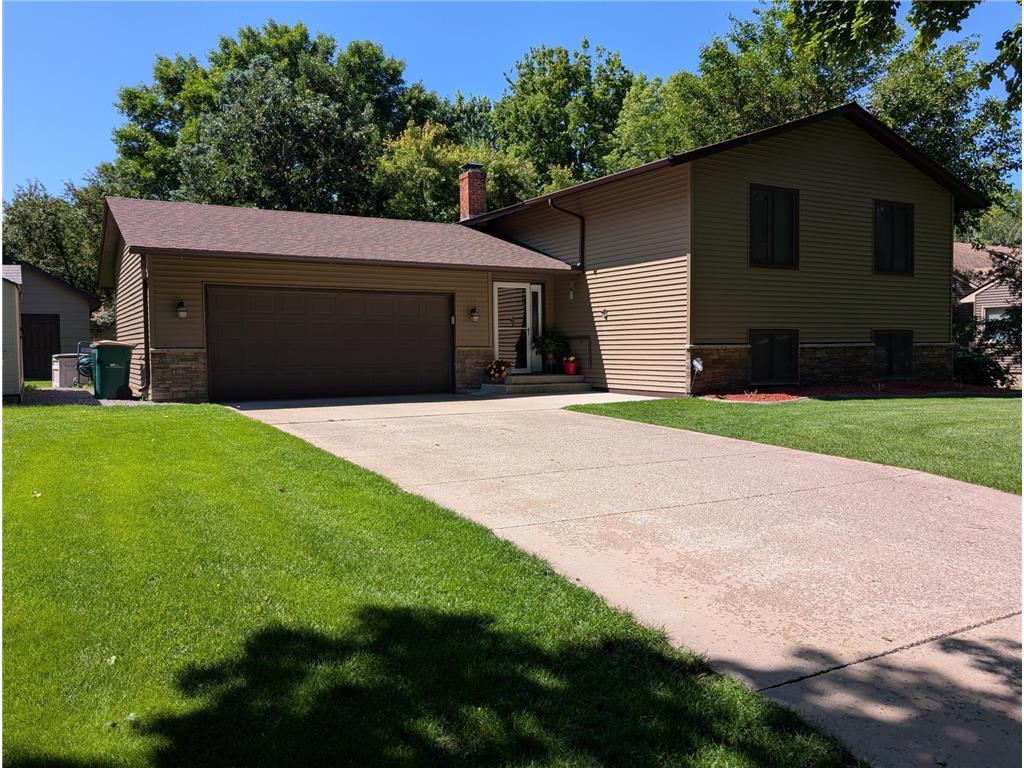 220 E Hamberg Street Litchfield MN 55355 6747689 image1