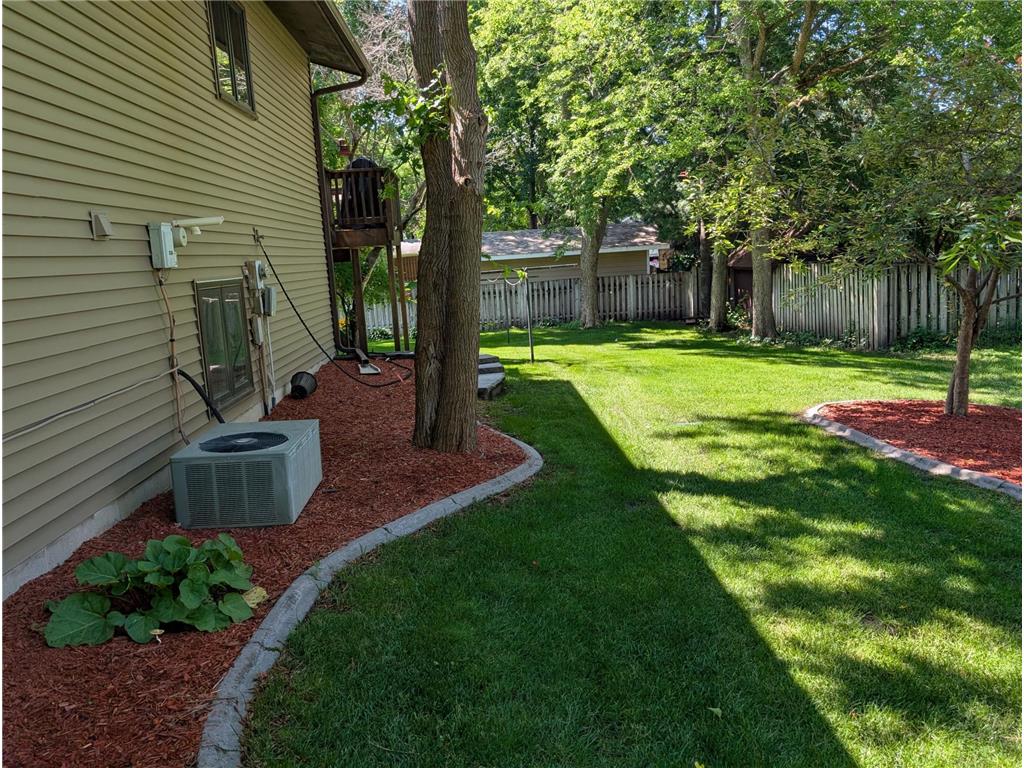 220 E Hamberg Street Litchfield MN 55355 6747689 image8