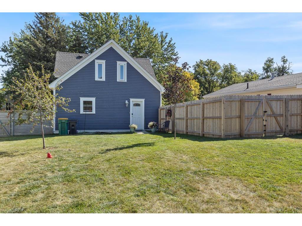 220 Fremont Street S Lake Benton MN 56149 7005962 image13