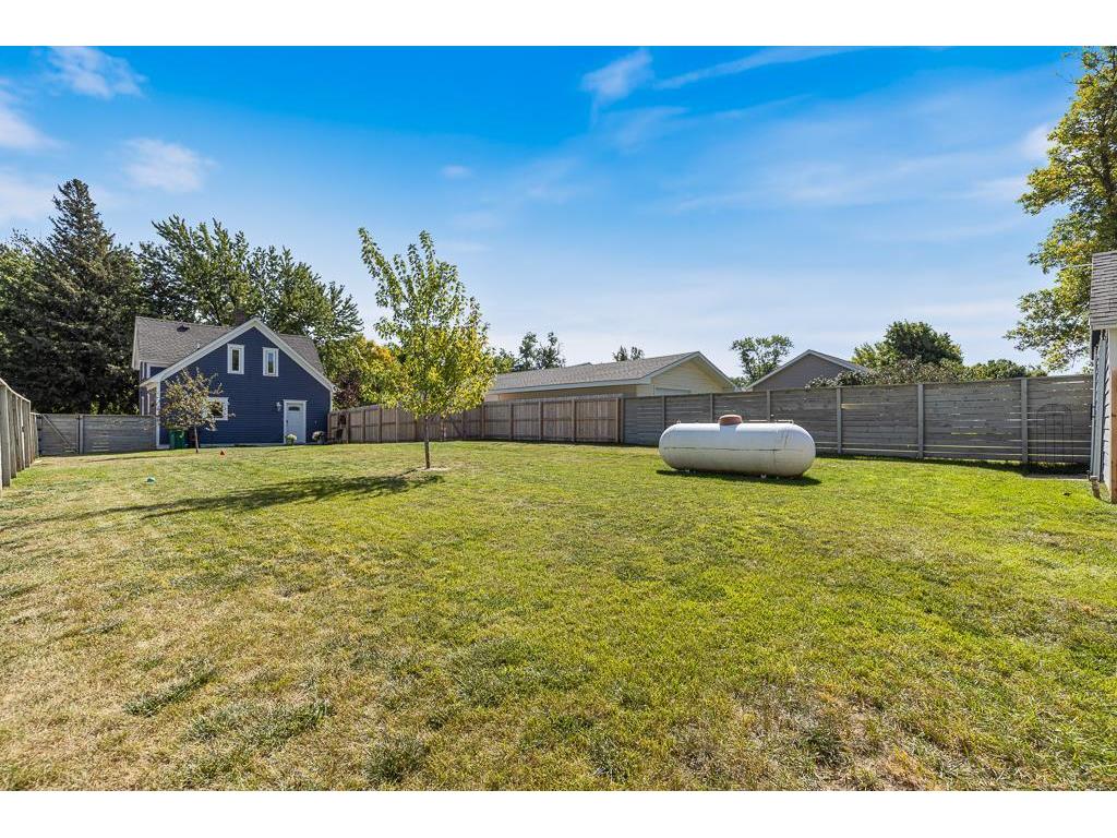 220 Fremont Street S Lake Benton MN 56149 7005962 image15