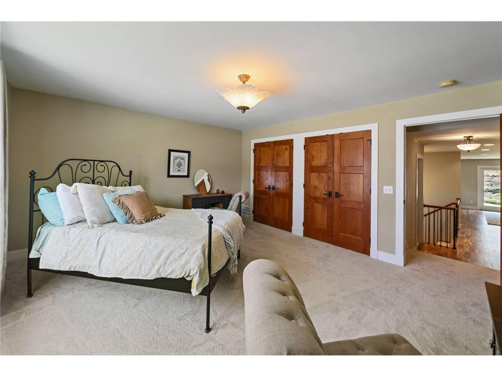 220 Glenbrook Road N Wayzata MN 55391 7053961 image19
