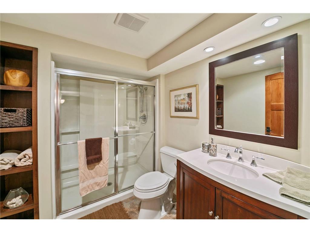 220 Glenbrook Road N Wayzata MN 55391 7053961 image22