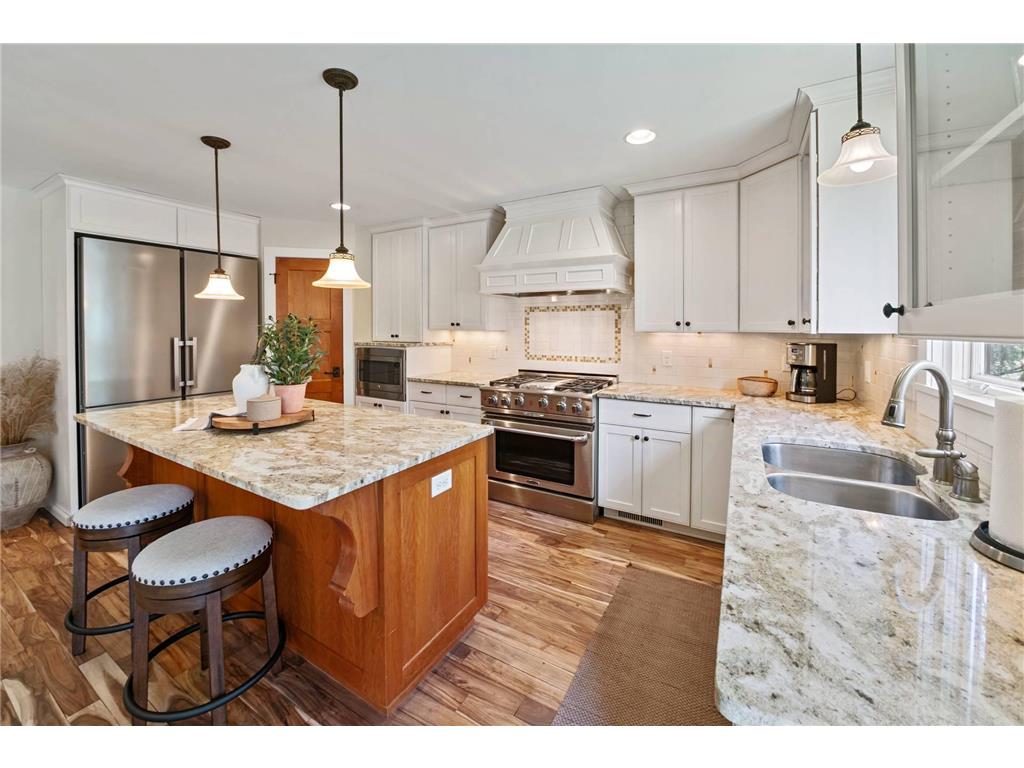 220 Glenbrook Road N Wayzata MN 55391 7053961 image9