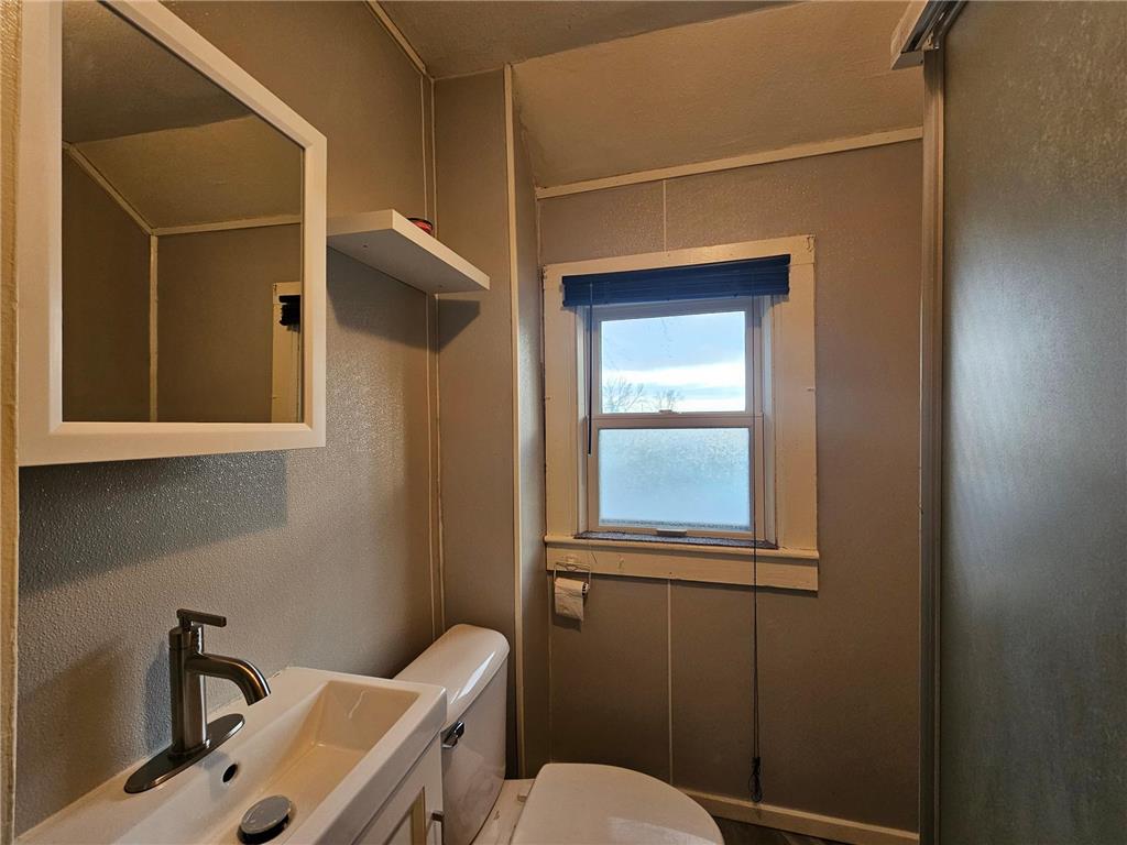 220 Grace Avenue Iona MN 56141 7007129 image13