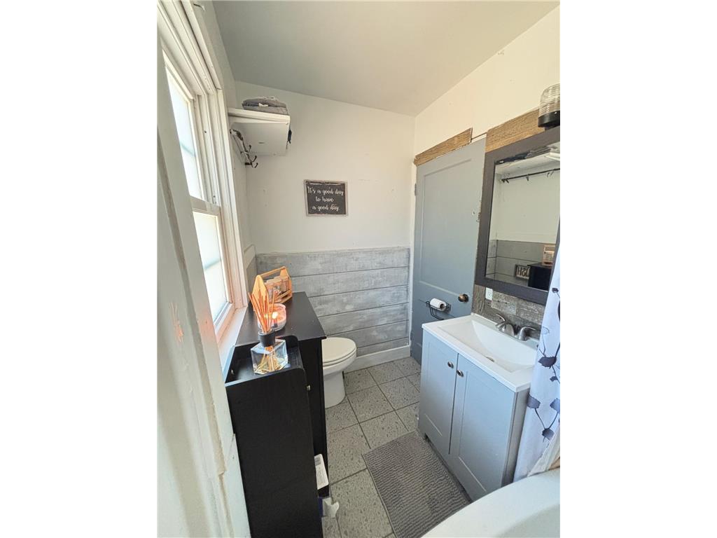 220 Green Street W Waterville MN 56096 7111279 image14