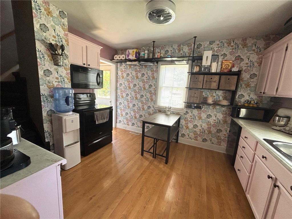 220 Green Street W Waterville MN 56096 7111279 image3
