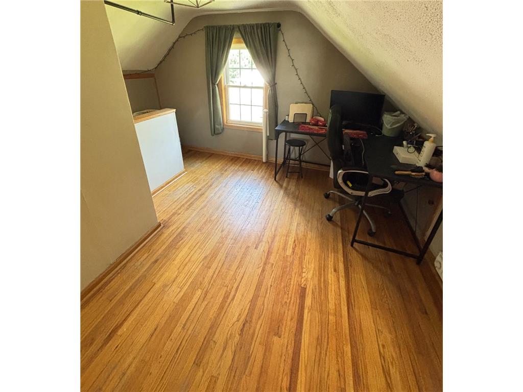 220 Green Street W Waterville MN 56096 7111279 image7