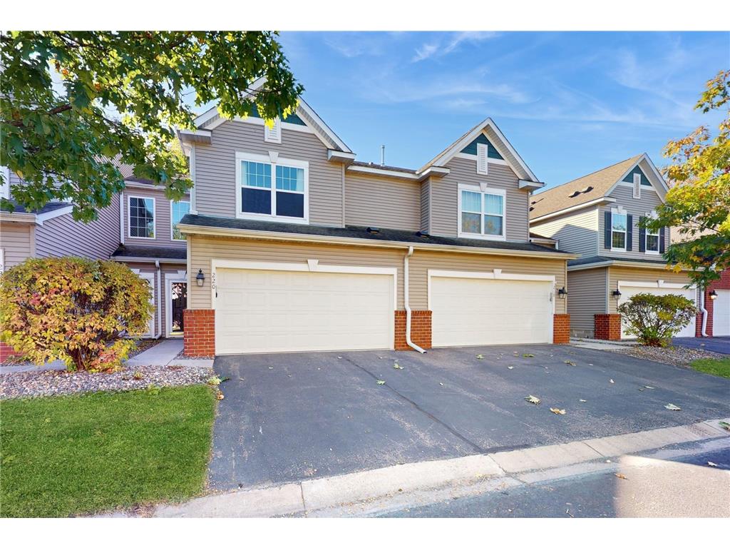 220 Heritage Lane Circle Pines MN 55014 6612794 image1