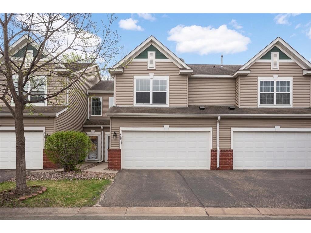 220 Heritage Lane Circle Pines MN 55014 7042122 image1