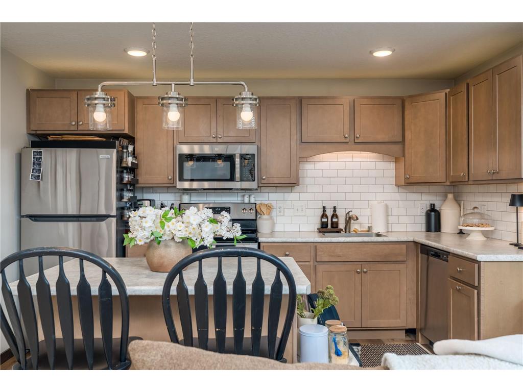 220 Maple Avenue SW Elysian MN 56028 7046788 image63