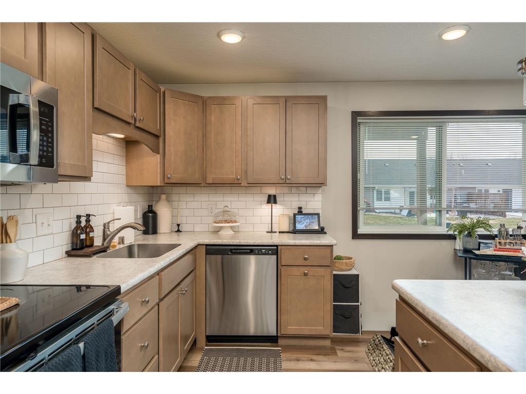 220 Maple Avenue SW Elysian MN 56028 7046788 image66