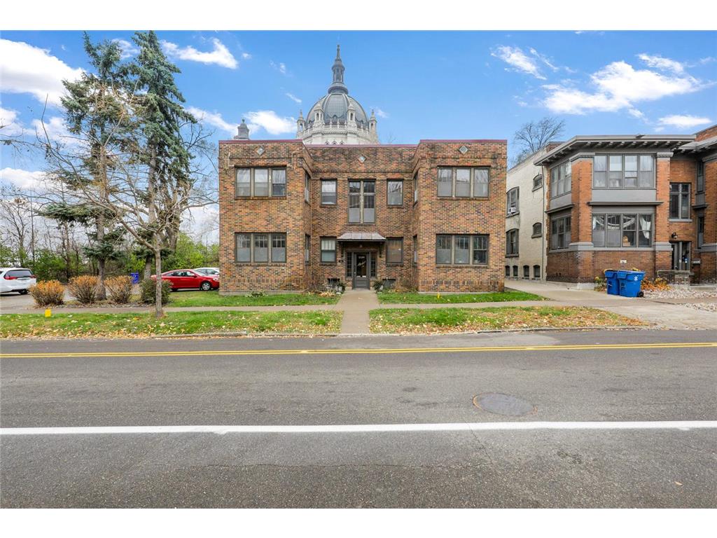 220 Marshall Avenue #3 Saint Paul MN 55102 7073222 image1