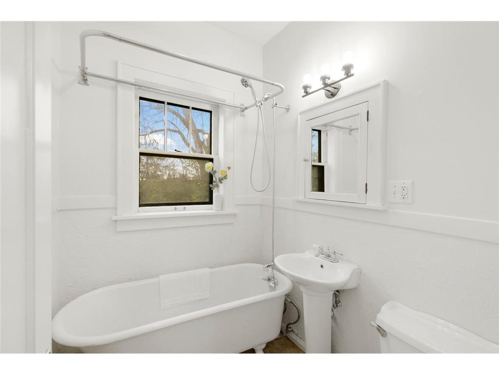 220 Marshall Avenue #3 Saint Paul MN 55102 7073222 image8