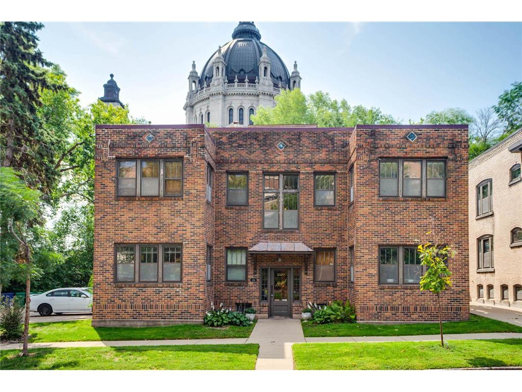 220 Marshall Avenue 6, Saint Paul, MN, 55102 MLS 6238677 Edina Realty