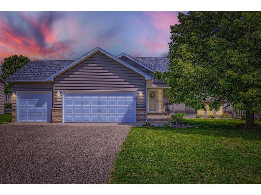 220 Maverick Avenue Elko New Market MN 55054 6725833 image1