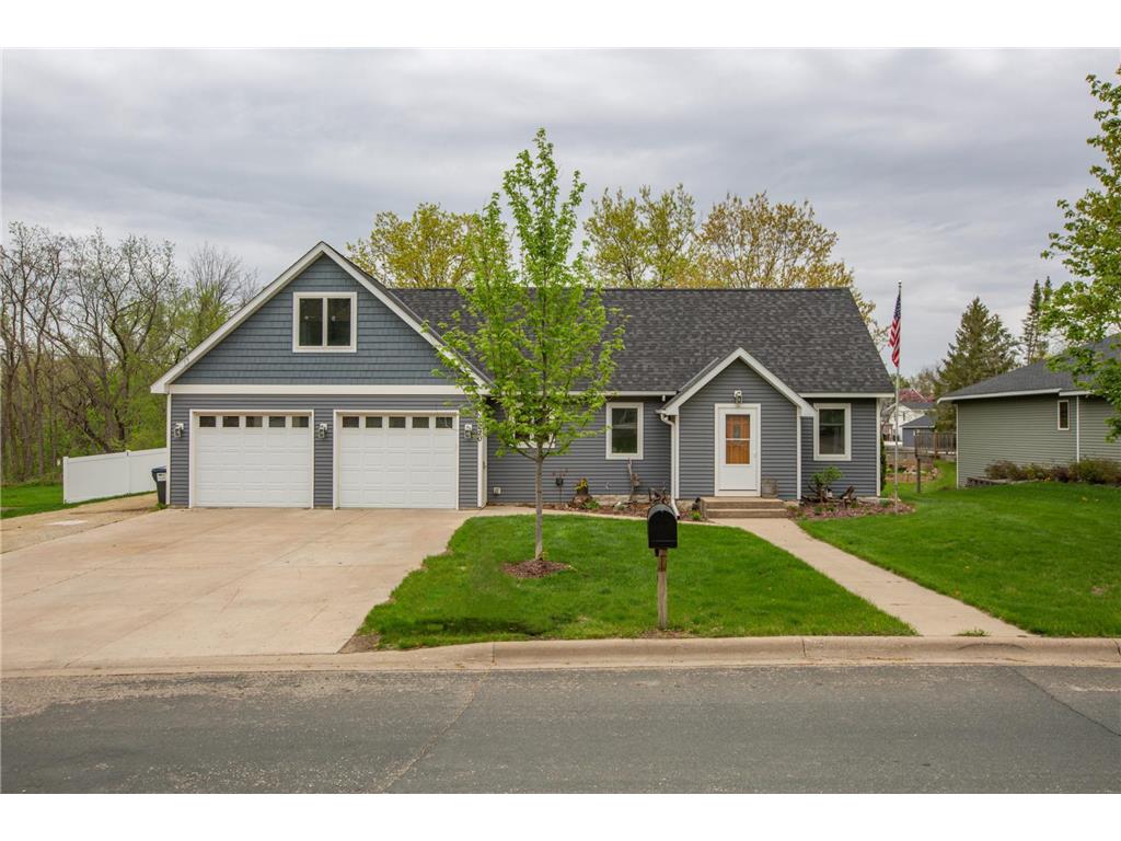 220 Middle Street W, Cannon Falls, MN, 55009 MLS 6368395 Edina Realty