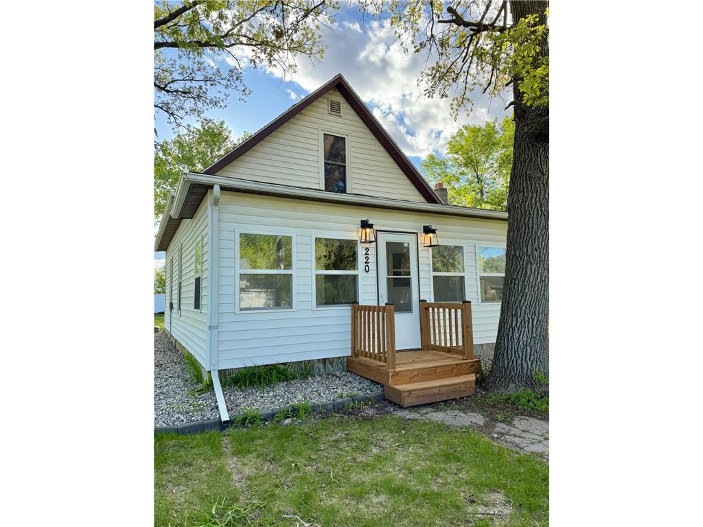 220 Minnesota Street N Plummer MN 56748 6716585 image1