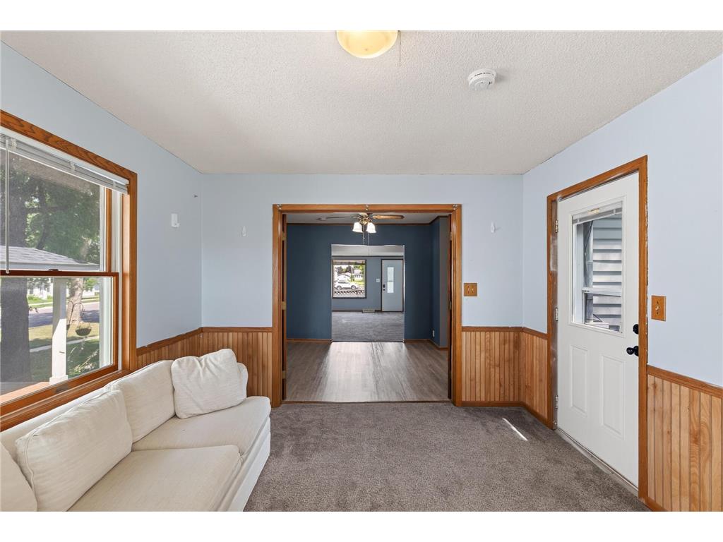 220 N Chestnut Street Belle Plaine MN 56011 7111127 image6