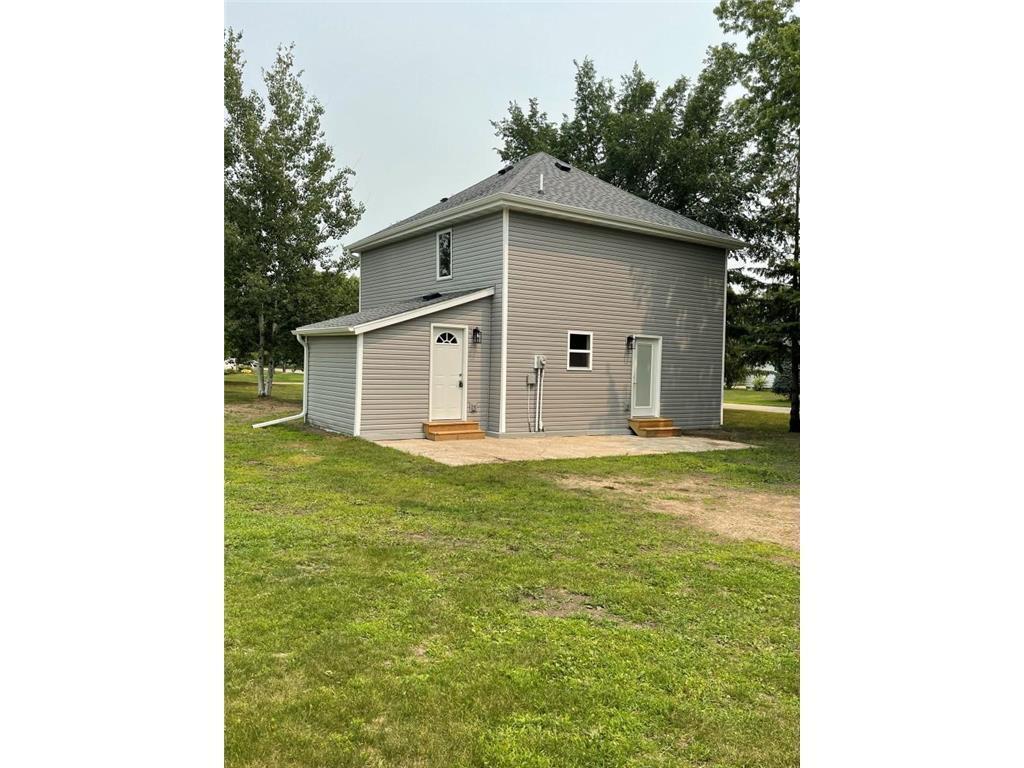 220 N Dayton Avenue Parkers Prairie MN 56361 6475692 image1