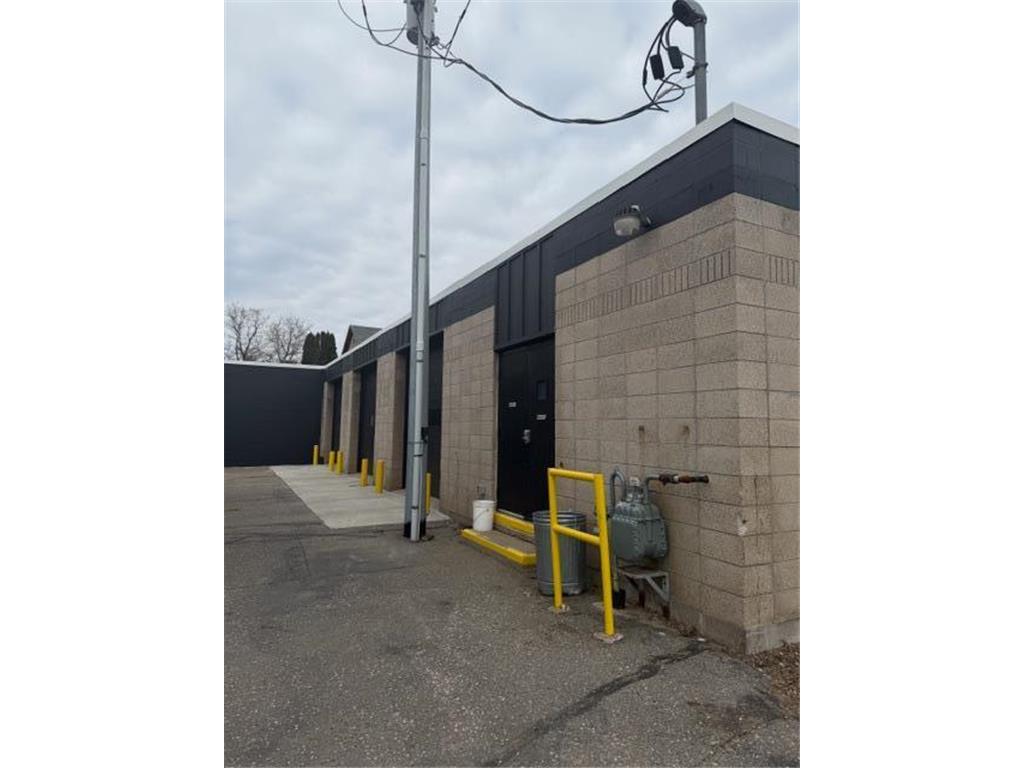 220 NE 3rd Street Grand Rapids MN 55744 7043822 image4