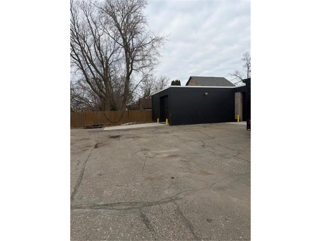 220 NE 3rd Street Grand Rapids MN 55744 7043822 image5