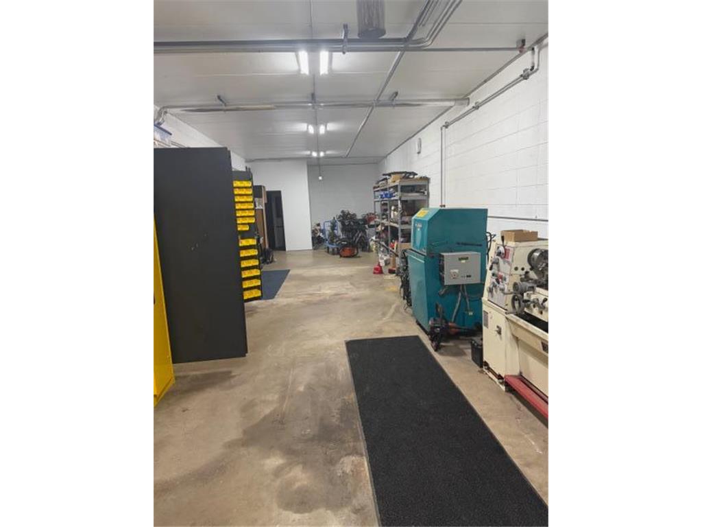 220 NE 3rd Street Grand Rapids MN 55744 7043822 image9