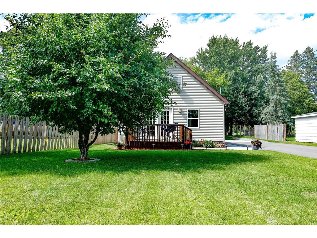 220 Nowell Street W New York Mills MN 56567 6564376 image1