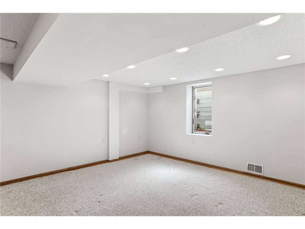 220 Rice Creek Terrace NE Fridley MN 55432 7030010 image25