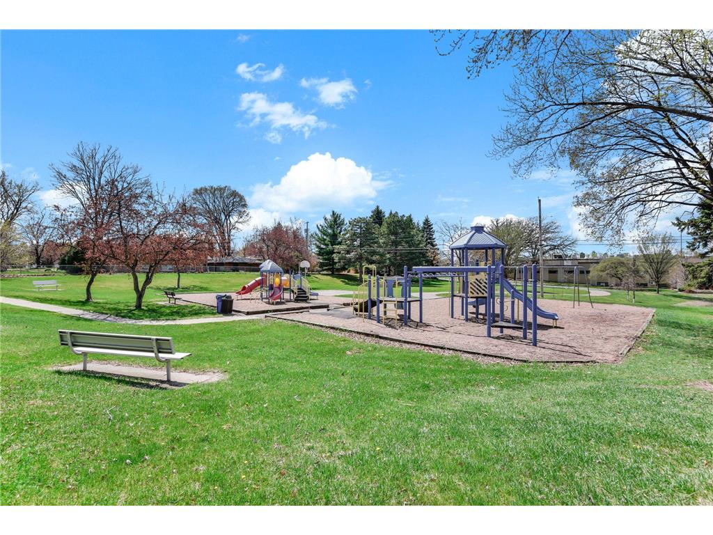 220 Rice Creek Terrace NE Fridley MN 55432 7030010 image34