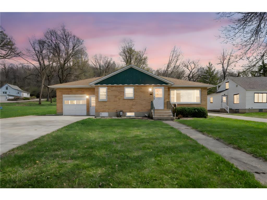 220 River Street Jackson MN 56143 6706450 image1